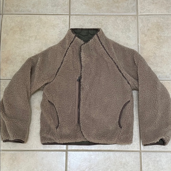 Reversible Flower Quilted Jeogori Fleece - Picture 2 of 4